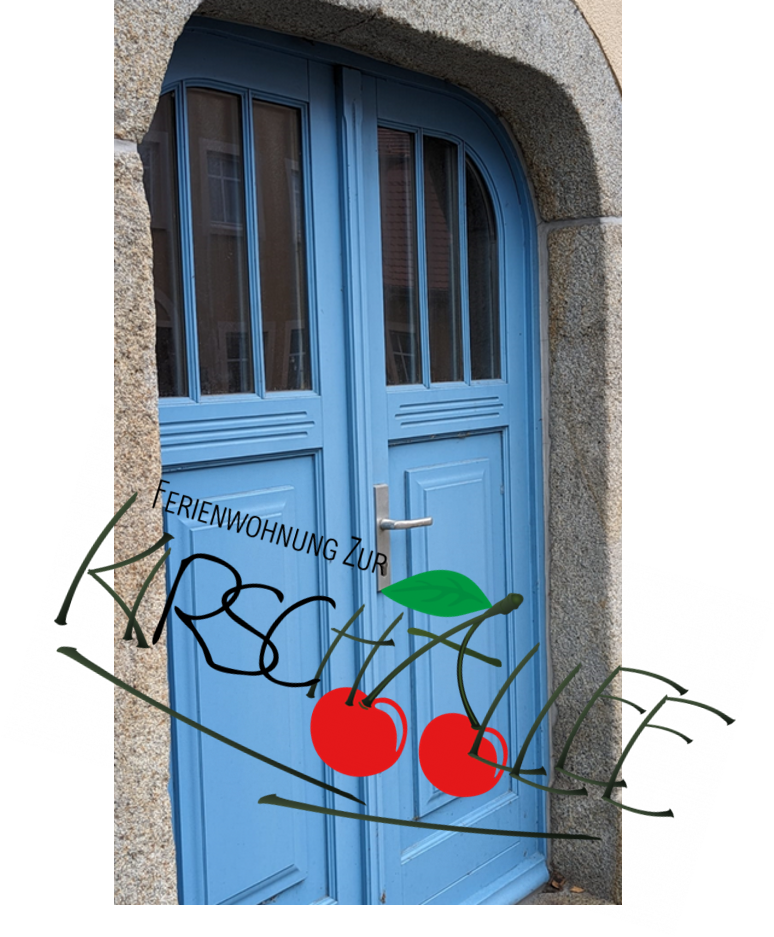 Ferienwohnung "Zur Kirschallee" Karl-Marx-Str. 18, 02627 Hochkirch - Eingang mit blauer Einganstür